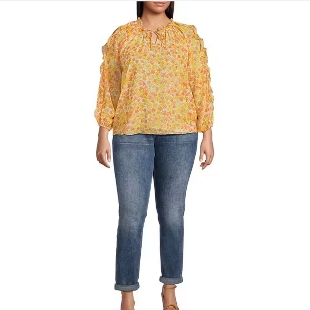 1. State Split V-Neck 3/4 Shoulder-Bearing Sleeves With Feminine Ruffles Size 3X
